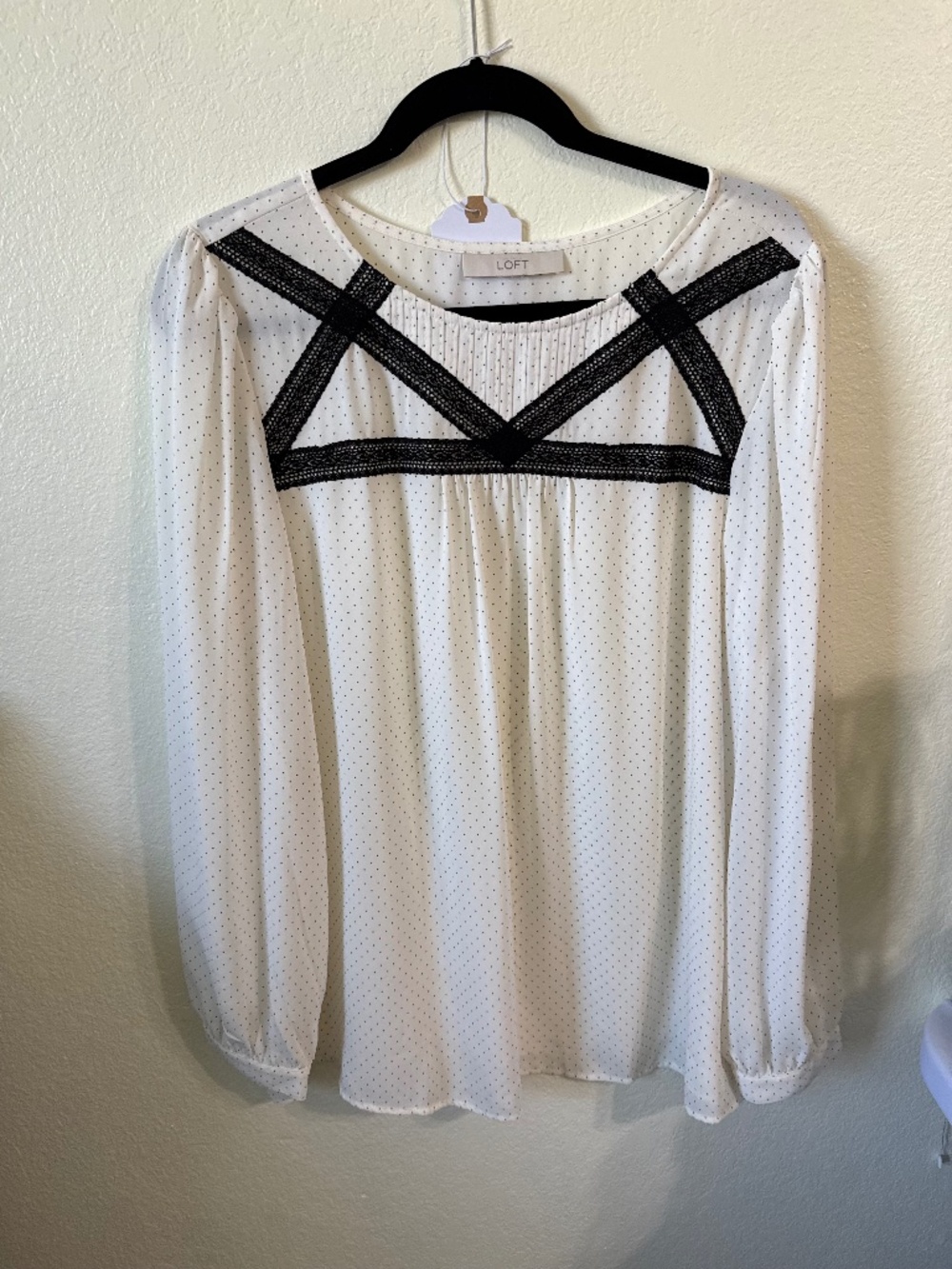 NWOT LOFT White Sheer Polka Dot Black Trim Long Sleeve Lace Top Women’s